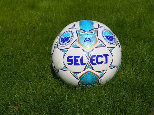 他在中国足 他在中国足